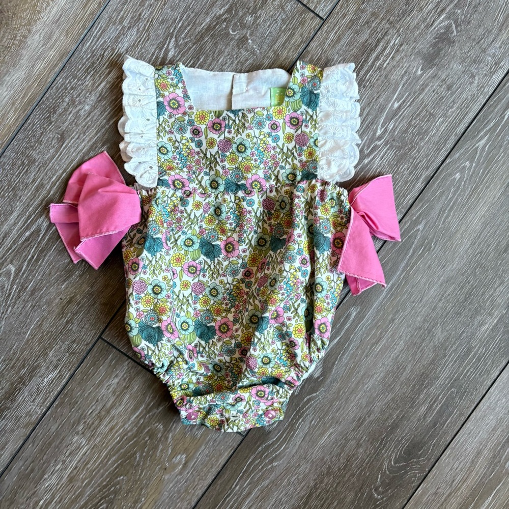 Gorgeous Pio Pio Floral Boutique Bubble‎ Romper
